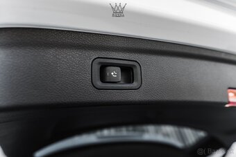 Mercedes-Benz GLE SUV 400 d 4MATIC A/T - 13