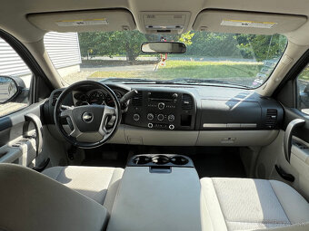 Chevrolet Silverado 5.3 V8, 4x4, LPG, 97 500 km, tažné 3.5t - 13