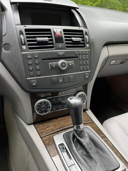Mercedes Benz w204 c220 automat - 13