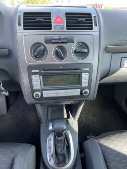 Volkswagen Touran 2.0 TDI DSG WEBASTO r.v.2007 - 13