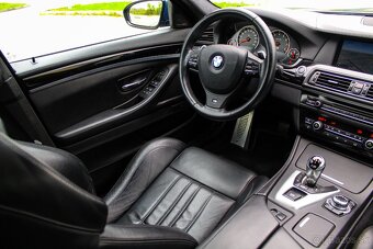 BMW M5 Sedan - 13