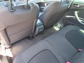 Citroën C5 Tourer 1.6 HDI 16V FAP - 13