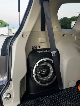 Mitsubishi Outlender 2.2DI-D - 13