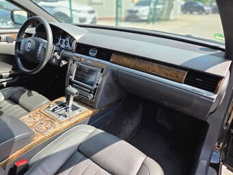 Volkswagen Phaeton / 3.0 V6 TDI 4Motion - 13