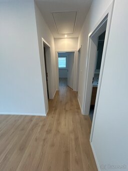 4 izbový rodinný dom na prenájom Sucany/hradiska - 13