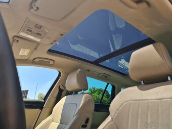 ŠKODA SUPERB COMBI 2.0 TDI SCR STYLE DSG - 13