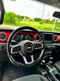 Jeep Gladiator Rubicon LiFT Red Angel - 13