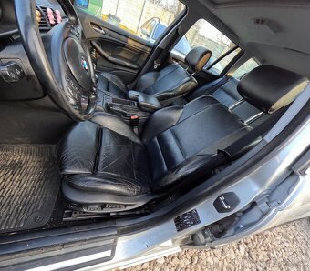 E46 325ix touring - 13