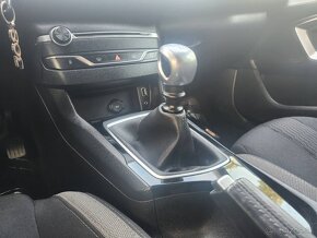 Peugeot 308 Break/SW SW 1.2 PureTech S&S Allure - 13