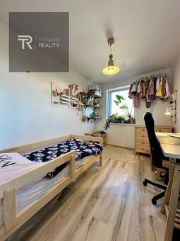 NOVÁ CENA - zariadený 3–i byt v Trnave na ulici A. Žarnova s - 13