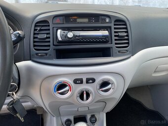 Hyundai Accent 1.4i, 71KW - 13