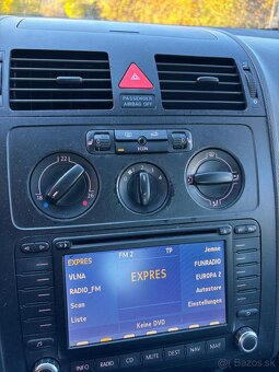 Volkswagen Touran 1.9 TDI 77 kW – DSG - 13