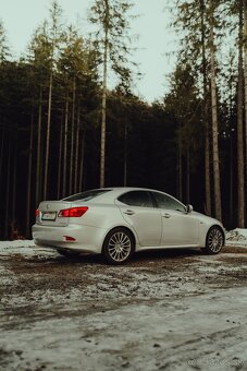 LEXUS IS220D Fsport 160 000km - 13