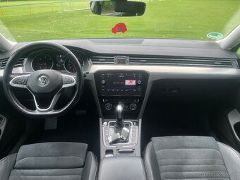 Volkswagen Passat Variant 2.0 TDI ELEGANCE DSG - 13