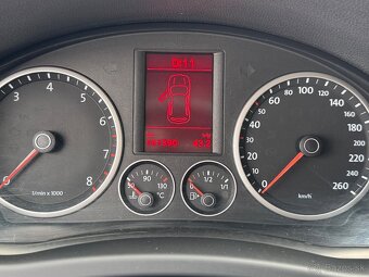 Volkswagen Tiguan 1,4 Tsi 4-MOTION - 13