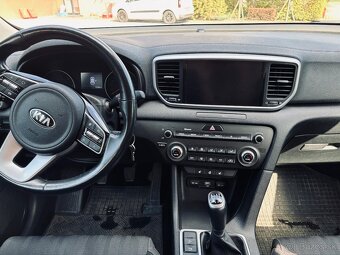 KIA Sportage 1.6 CRDi Gold - 13