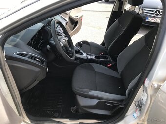 Ford Focus Kombi 1.6 TDCi 115k Trend - 13