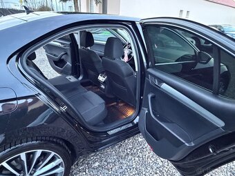 Škoda Superb 2.0 TDI Style DSG EU6 - 13