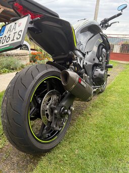 Kawasaki Z1000R - 13