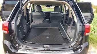 Predám Mitsubishi Outlander 2,0 Benzín - 13