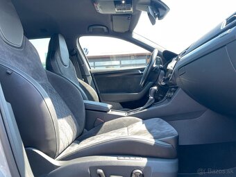 Škoda Superb Combi 2.0 TDI DSG Sportline - 13