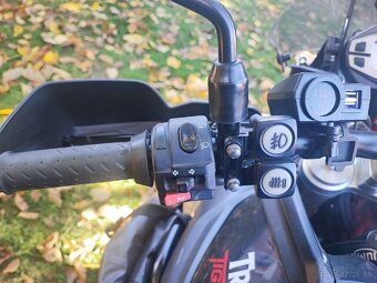 Triumph Tiger 800 XC special edition - 13