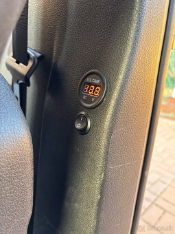 Peugeot Traveller 1997cm³ diesel 8 miestne - 13