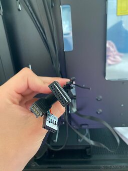 🖥️ PC skrinka – Zalman P10 Black - 13