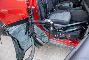 KIA STONIC 1.2 DPi 61.8kW 2022 + zariadenie pre ZŤP - 13