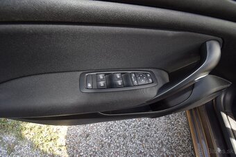 Renault Megane Grand Coupe TCe 115 GPF (85kW), benzín - 13