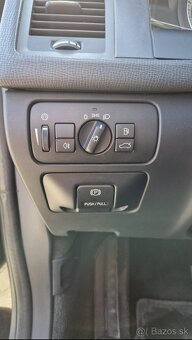 Volvo xc60 2,4D D5 151kw 4x4 - 13