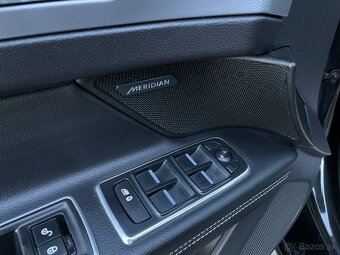 Jaguar XF R-SPORT 2017 4X4 - 13