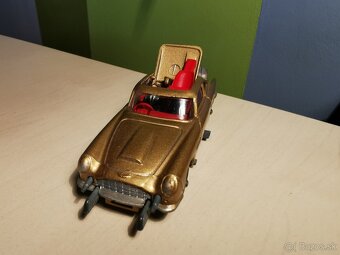 Corgi toys Aston Martin DB4 James Bond - 13