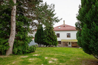 Na predaj 2-generačný rodinný dom v obci Zámutov - 13