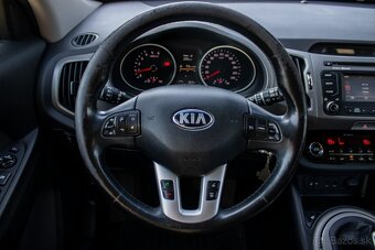 Kia Sportage 2.0 CRDi 4WD Silver - 13