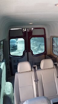VW Crafter 2,5 TD 9 miestny verzia L2H2 - 13