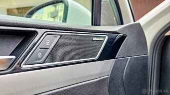 Volkswagen Passat Variant 2.0 TDI 110kW Highline 7/2015 - 13