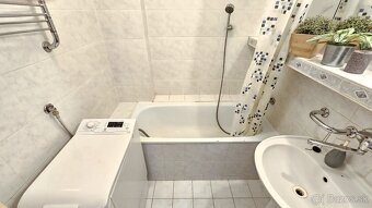 2 IZB.BYT V CENTRE S LODŽIOU A PIVNICOU- KOŠICKÁ, RUŽINOV,BA - 13