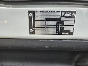 Hákový nosič kontajnerov DAF LF 55.220 - 13