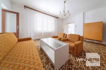 Rodinný dom s 2 garážami na predaj, Opiná, Košice - okolie - 13