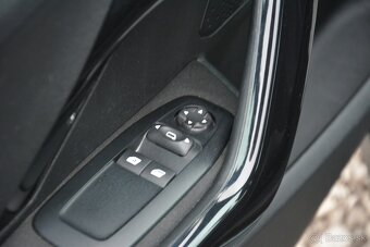 Peugeot 208 1.40 HDi Allure 1.Majitel, Slovák, Servisná knih - 13