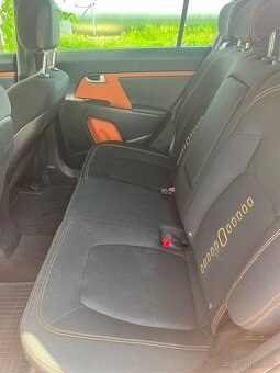 Kia Sportage - 13