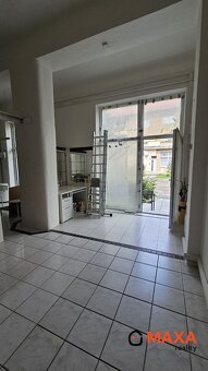Komerčné priestory na predaj - Prievidza - 13