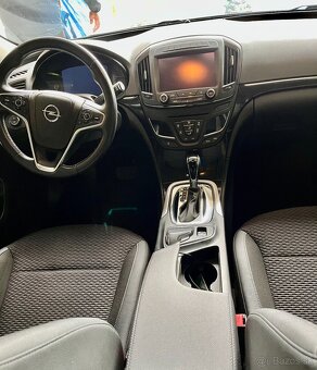 Opel Insignia ST 2.0 CDTI 163hp Country Tourer 4x4 AT6 2015 - 13