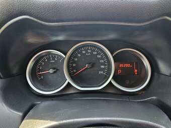 DACIA DUSTER 1.5 DCI AUTOMAT NAVIGACIA KAMERA 2017 - 13