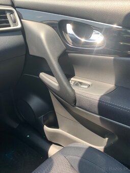 Nissan Qashqai 1,5 DCI, 81 KW, r.v.: 2015 - nová STK - 13