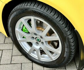 Škoda Octavia 1.8T RS Lemon Yellow - 13