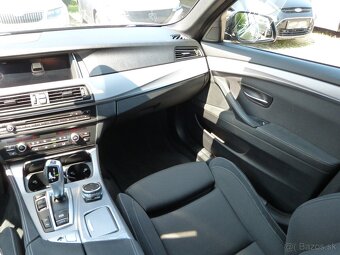 BMW Rad 5 Touring 530d xDrive  M paket  - 13