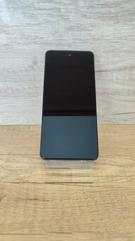 Motorola e14 – ako nový - super stav - 13