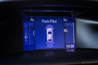 Ford Focus Kombi 1.6 TDCi DPF / AJ NA SPLÁTKY / - 13
